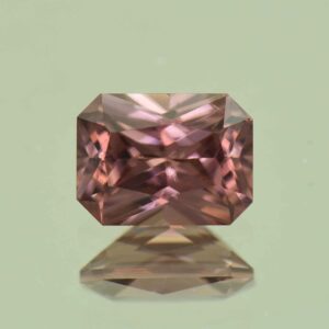 RoseZircon rad 8.5x6.3mm 2.66cts H zn6935