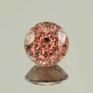 RoseZircon round 7.8mm 2.73cts N zn3129