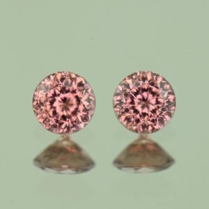 RoseZircon round pair 1.05cts 4.5mm H zn6955
