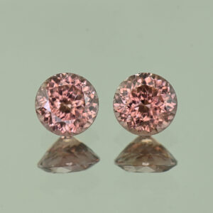 RoseZircon round pair 2.44cts 6.0mm H zn6967