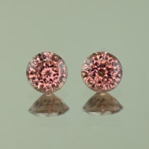 RoseZircon round pair 2.46cts 6.0mm H zn6968