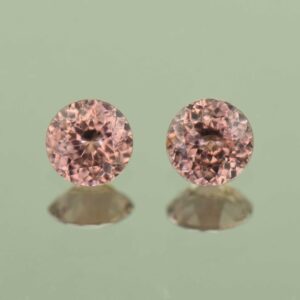 RoseZircon round pair 4.5mm 0.96cts H zn6941