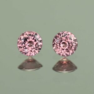 RoseZircon round pair 4.5mm 0.98cts H zn7192