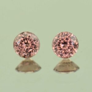 RoseZircon round pair 4.5mm 0.99cts H zn6942