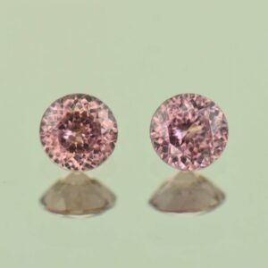 RoseZircon round pair 4.5mm 1.04cts H zn6953 scaled 1