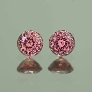 RoseZircon round pair 4.5mm 1.24cts H zn7201