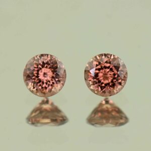 RoseZircon round pair 4.5mm 1.25cts H zn7676