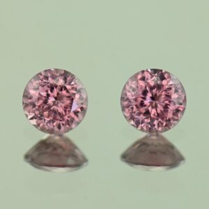 RoseZircon round pair 5.0mm 1.45cts H zn6013