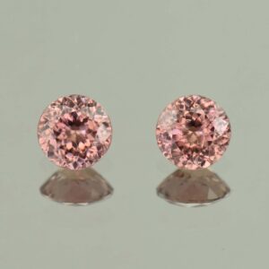 RoseZircon round pair 5.5mm 1.80cts H zn5733
