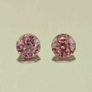 RoseZircon round pair 5.5mm 1.81cts H zn5540