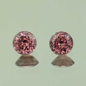 RoseZircon round pair 5.5mm 1.83cts H zn4879