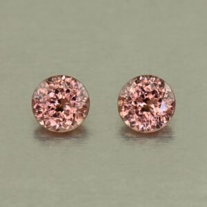 RoseZircon round pair 5.5mm 1.86cts H zn8235