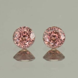 RoseZircon round pair 5.5mm 1.88cts H zn5740