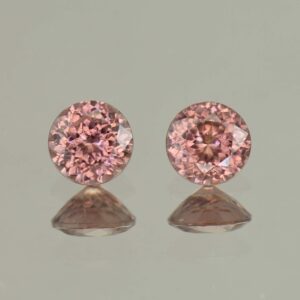 RoseZircon round pair 5.5mm 1.89cts H zn5741