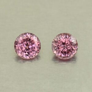 RoseZircon round pair 5.5mm 1.89cts H zn8238
