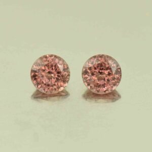 RoseZircon round pair 5.5mm 1.90cts H zn6154
