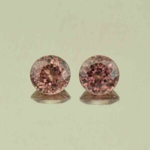 RoseZircon round pair 5.5mm 1.95cts H zn5544