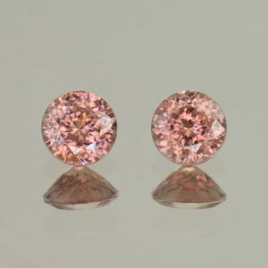 RoseZircon round pair 5.5mm 1.95cts H zn5745
