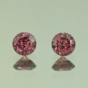 RoseZircon round pair 5.5mm 1.96cts H zn4647