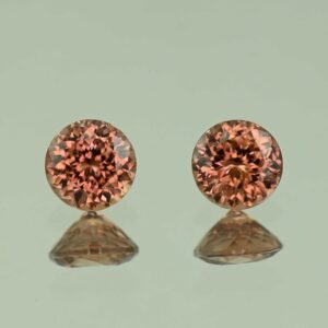RoseZircon round pair 5.5mm 1.97cts H zn4669