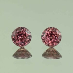 RoseZircon round pair 5.5mm 2.00cts H zn4649
