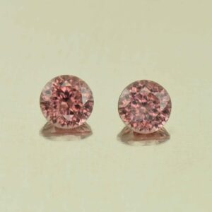RoseZircon round pair 5.5mm 2.02cts H zn5552