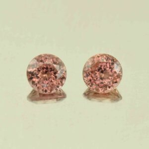 RoseZircon round pair 5.5mm 2.03cts H zn5553