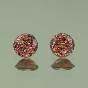 RoseZircon round pair 6.0mm 2.34cts H zn3072