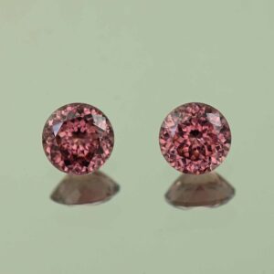 RoseZircon round pair 6.0mm 2.37cts H zn4892