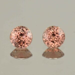 RoseZircon round pair 6.0mm 2.46cts H zn5769