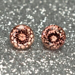 RoseZircon round pair 6.0mm 2.50cts zn2463
