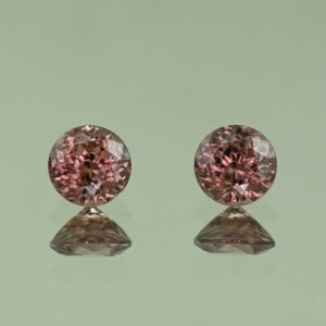 RoseZircon round pair 6.0mm 2.57cts H zn3479