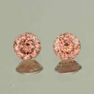 RoseZircon round pair 6.0mm 2.62cts H zn5782