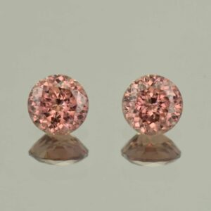 RoseZircon round pair 6.0mm 2.66cts H zn5783