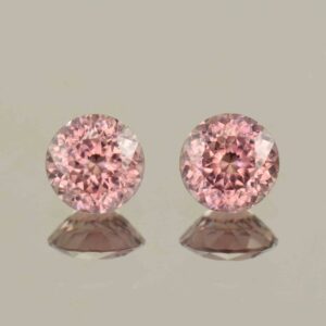 RoseZircon round pair 6.5mm 2.96cts H zn6082