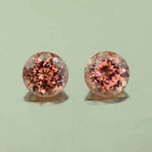 RoseZircon round pair 6.5mm 3.15cts H zn3085