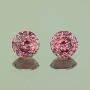 RoseZircon round pair 7.0mm 3.78cts H zn6123