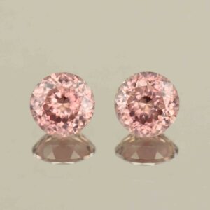 RoseZircon round pair 7.0mm 3.80cts H zn6124