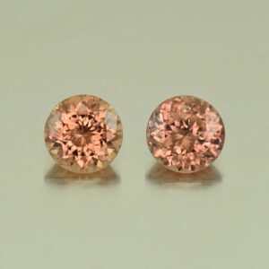 RoseZircon round pair 7.0mm 3.94cts H zn3042