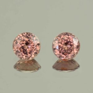 RoseZircon round pair 7.0mm 3.97cts H zn5797