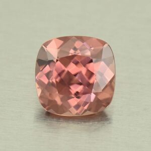 RoseZircon sq cush 6.4mm 1.67cts H zn5466