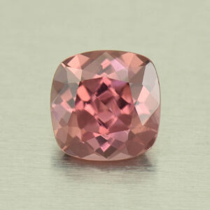 RoseZircon sq cush 6.4mm 1.73cts H zn5467