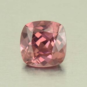 RoseZircon sq cush 8.5mm 3.86cts H zn5484