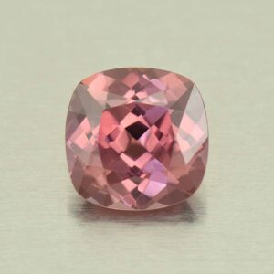 RoseZircon sq cush 9.0mm 4.42cts H zn5485