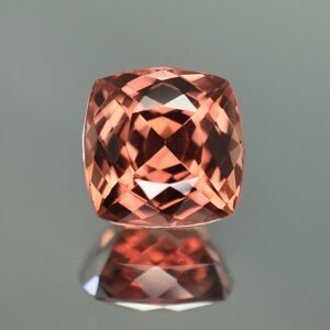 RoseZircon sq cush 9.5mm 6.47cts zn721
