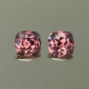 RoseZircon sq cush pair 7.5mm 5.15cts H zn4338