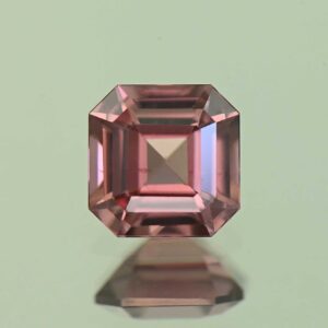 RoseZircon sq eme cut 6.0mm 1.53cts H zn6973