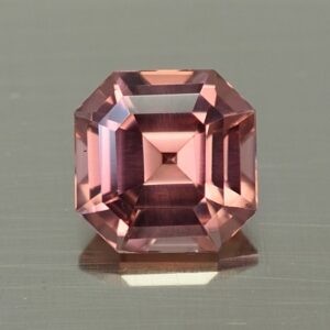RoseZircon sq eme cut 8.0mm 3.62cts zn4396