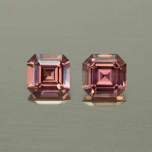 RoseZircon sq eme cut pair 7.0mm 4.80cts zn4305