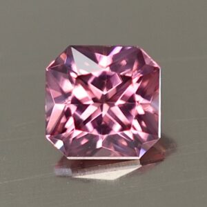 RoseZircon sq rad 6.0mm 1.51cts zn4418